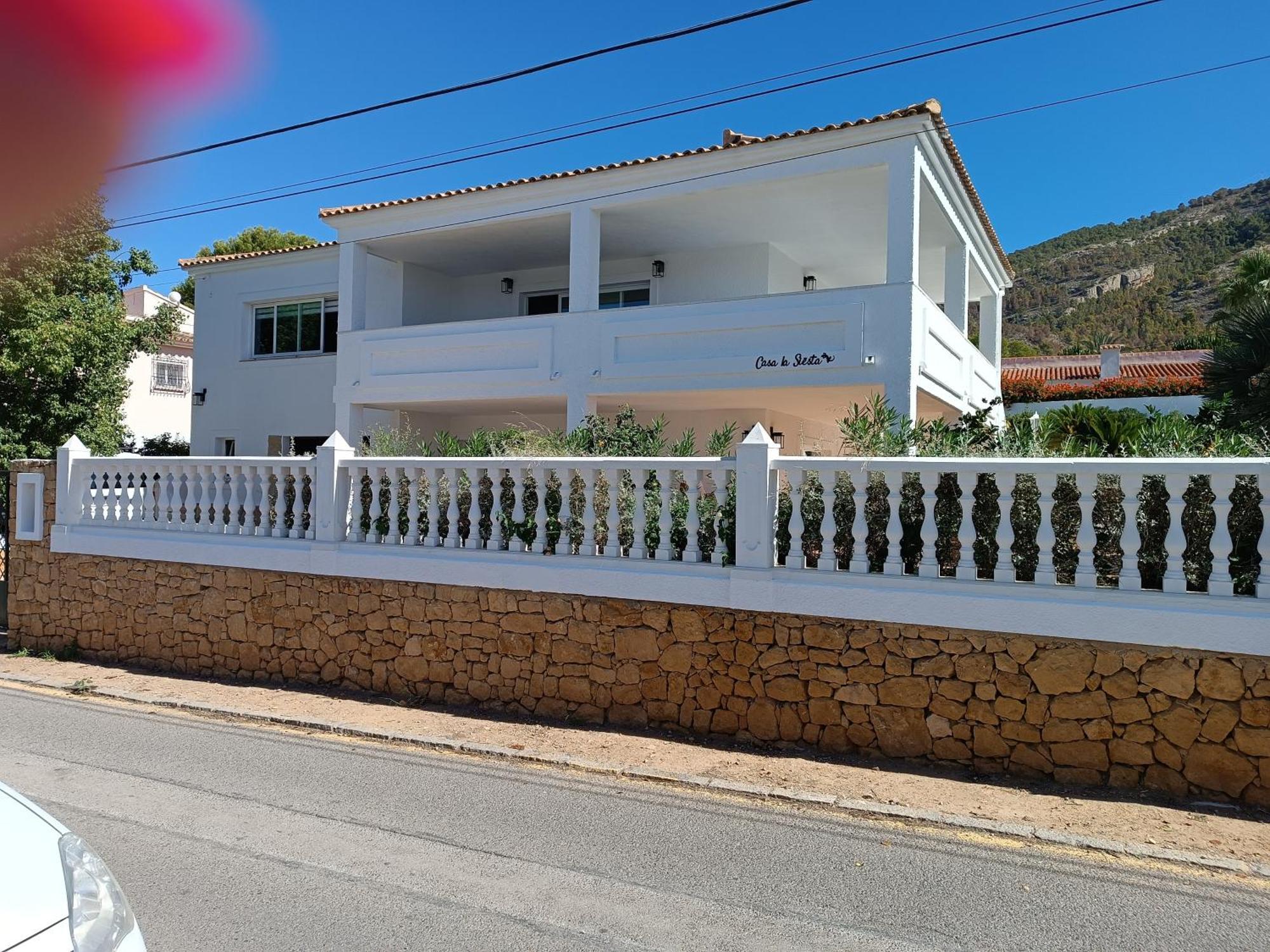Casa La Siesta Albir Bed & Breakfast El Albir Exterior photo